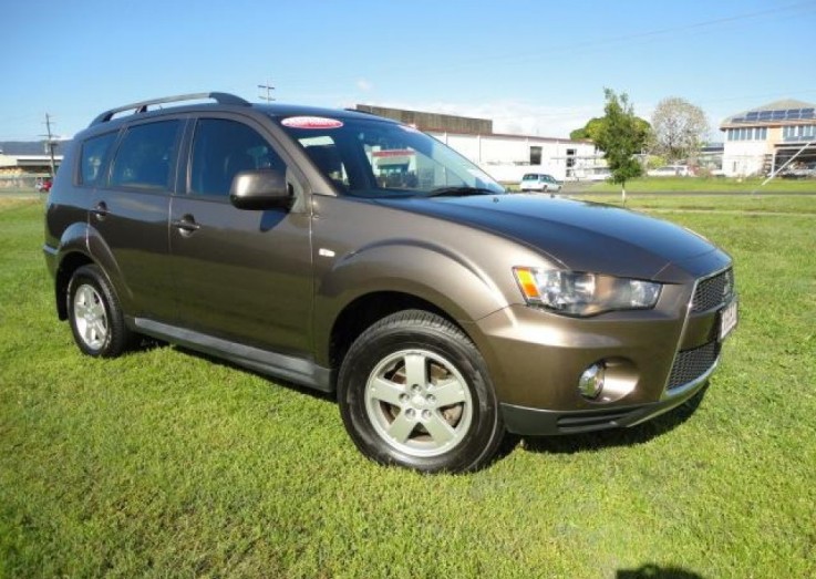 2011 MY12 MITSUBISHI OUTLANDER ZH PLATIN