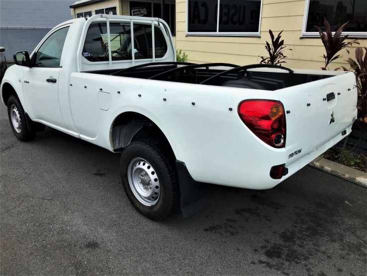 2012 Mitsubishi Triton GLX MN MY12