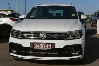 2018 VOLKSWAGEN TIGUAN WAGON