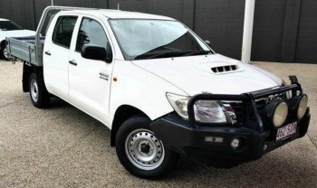 2012 TOYOTA HILUX SR 4X2