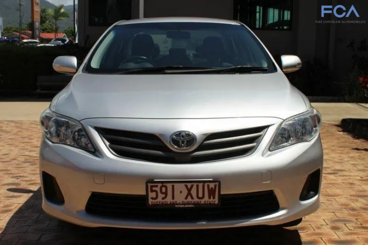 2013 Toyota Corolla Ascent Sedan