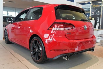 2018 Volkswagen Golf Hatchback