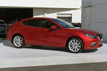 2015 Mazda 3 SP25 SKYACTIV-Drive Sedan