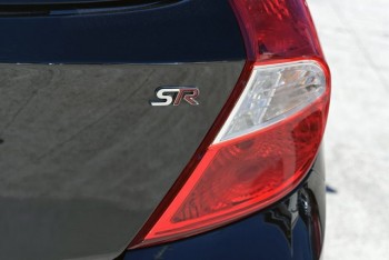 2016 Hyundai Accent SR Hatchback