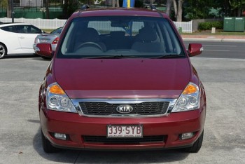 2013 Kia Grand Carnival SI Wagon