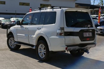 2015 Mitsubishi Pajero GLS Wagon