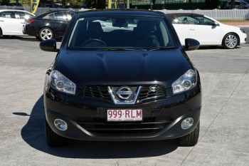 2010 Nissan Dualis Ti Hatch Hatchback