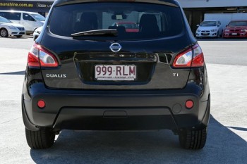 2010 Nissan Dualis Ti Hatch Hatchback