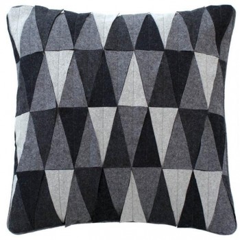 Hana Triangle Cushion