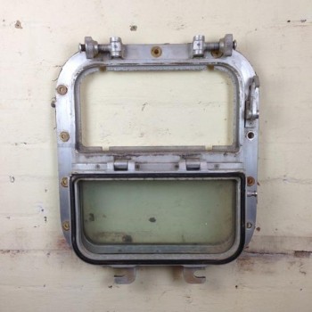 RECTANGLE PORTHOLE WINDOW