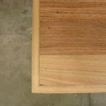 TASMANIAN OAK TABLE TOP & STEEL BASE