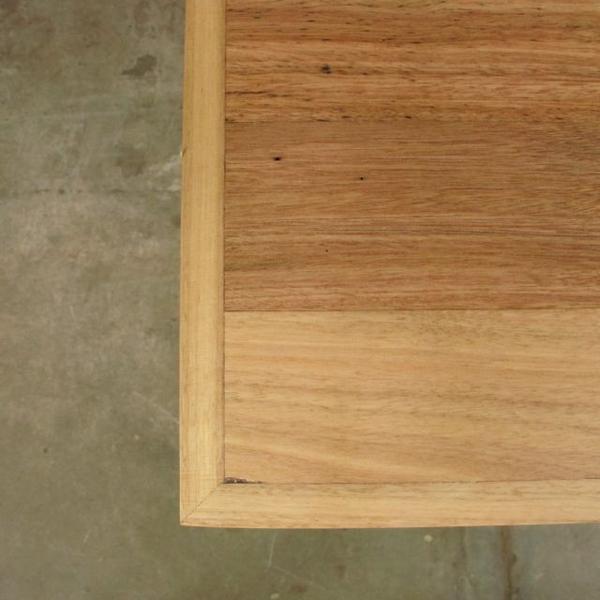 TASMANIAN OAK TABLE TOP & STEEL BASE