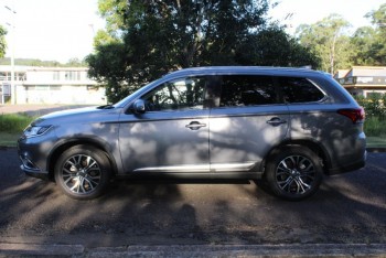 2017 MY18.5 Mitsubishi Outlander ZL LS