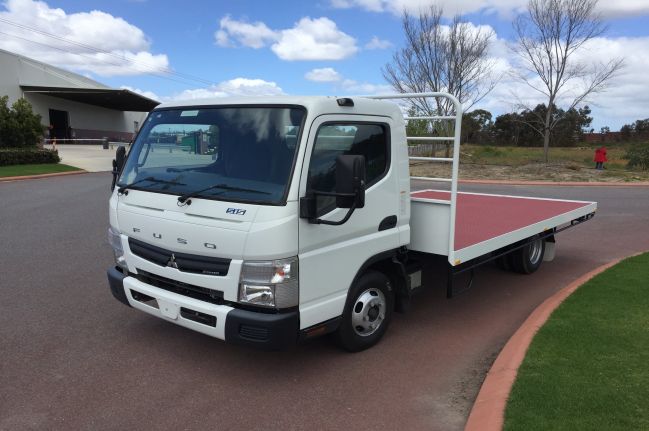 Mitsubishi Fuso Canter...