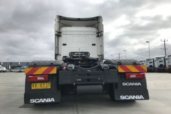 Scania R560