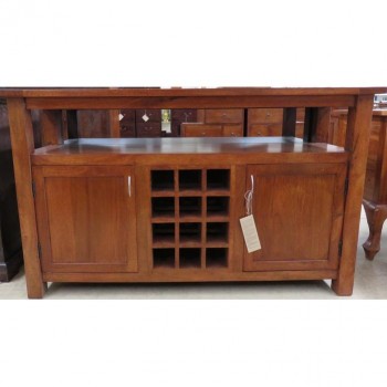 Platinum Buffet with wine rack