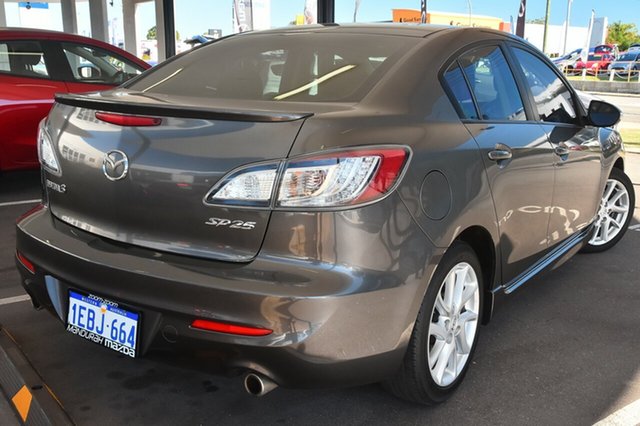 2011 Mazda 3 SP25 Sedan