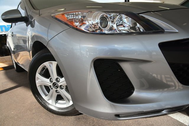 2013 Mazda 3 Neo Hatchback