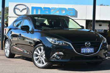 2015 Mazda 3 SP25 Sedan