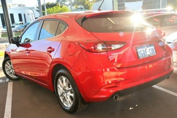 2016 Mazda 3 Maxx Hatchback