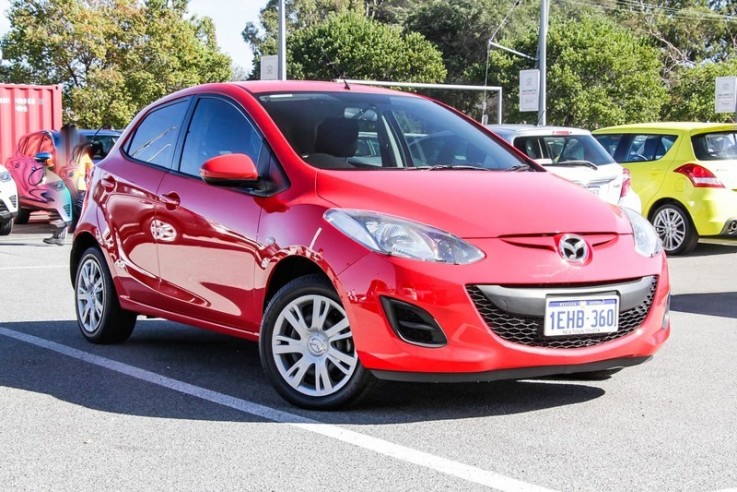 2013 Mazda 2 Neo Hatchback (Red)