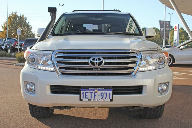 2014 Toyota Landcruiser Sahara Wagon