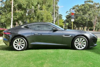 Jaguar F-TYPE Quickshift RWD Coupe