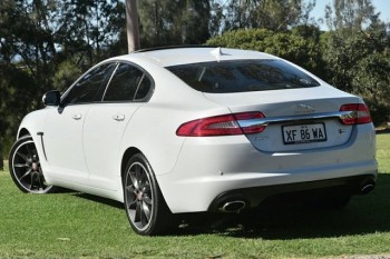 Jaguar XF S Luxury Sedan