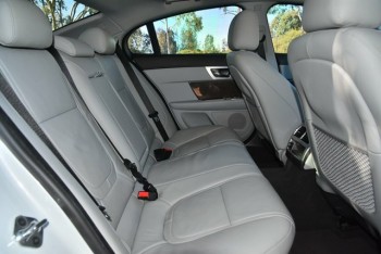 Jaguar XF S Luxury Sedan