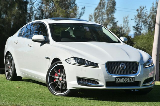 Jaguar XF S Luxury Sedan