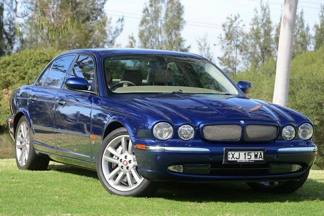 Jaguar XJR Sedan