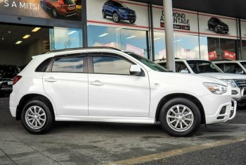 2010 Mitsubishi Asx Wagon (White)