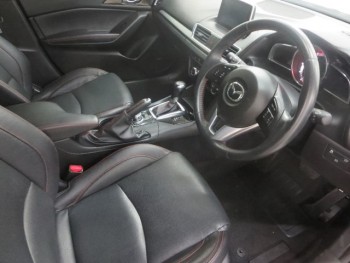 2015 Mazda 3 Series