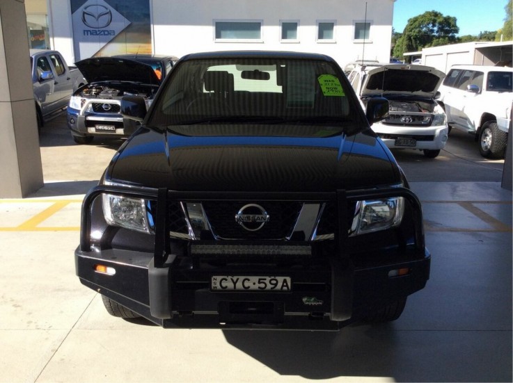 2014 Nissan Navara Silverline SE D40 S9