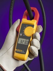 Fluke 323 Clamp Meter CAT III 600V, CAT 