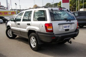 2004 JEEP GRAND CHEROKEE Laredo