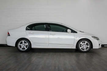 2010 HONDA CIVIC VTi-L