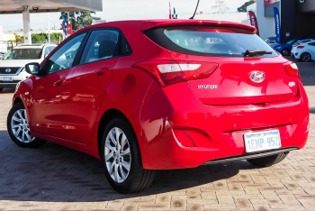 2013 HYUNDAI I30 Active