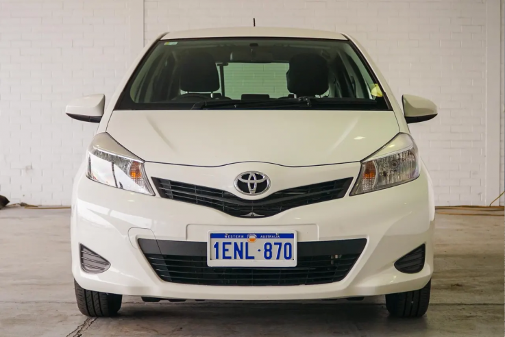 2014 TOYOTA YARIS YR