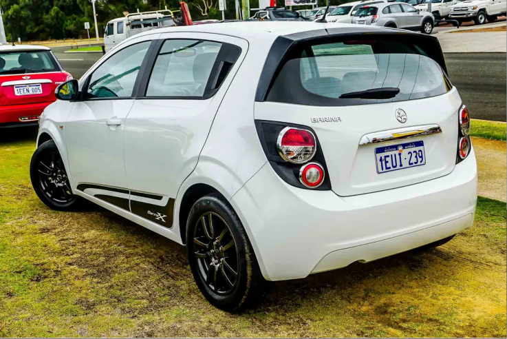 2015 HOLDEN BARINA X