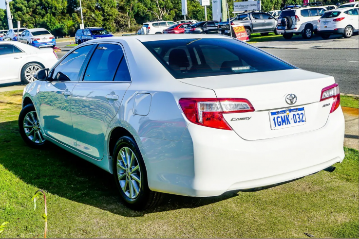 2013 TOYOTA CAMRY Altise