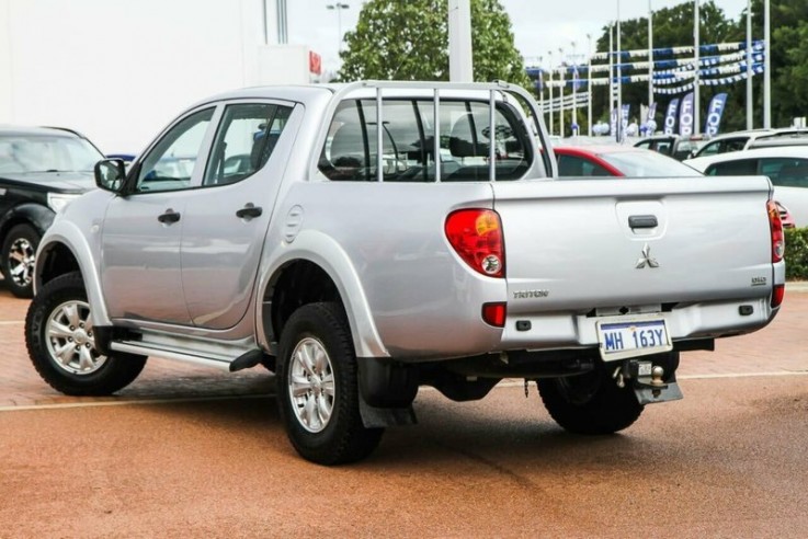 2015 Mitsubishi Triton Glx Double Cab Ut