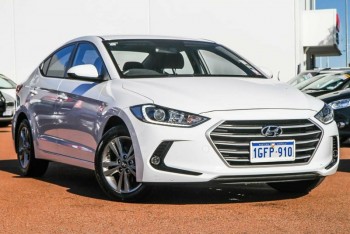 2017 Hyundai Elantra Active Sedan (White