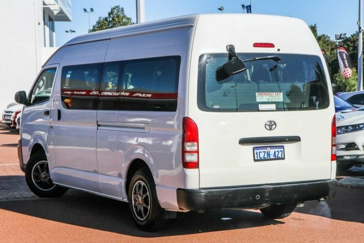 2005 Toyota Hiace Commuter High Roof Sup