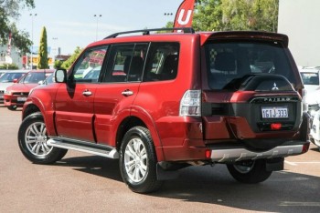 2017 Mitsubishi Pajero Gls Wagon (Red)