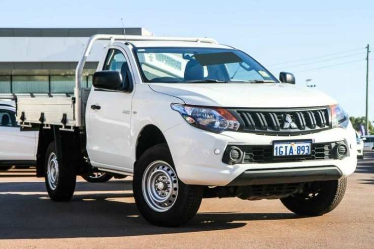 2017 Mitsubishi Triton Glx Cab Chassis (