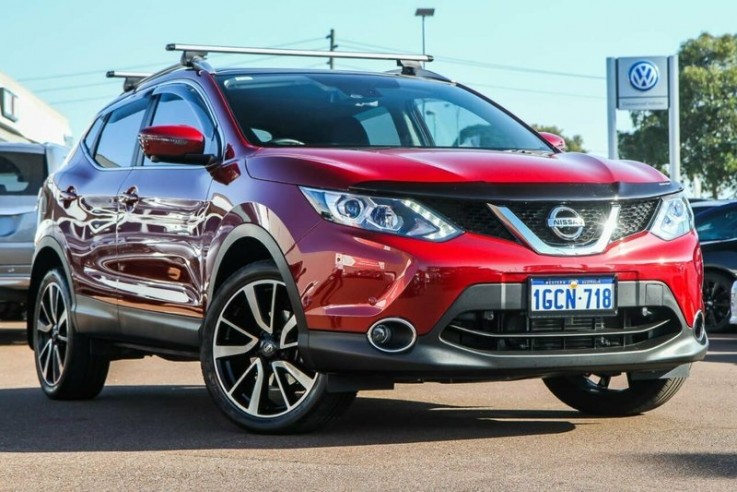 2016 Nissan Qashqai Ti Wagon (Red)