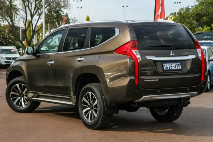 2017 Mitsubishi Pajero Sport Gls Wagon (