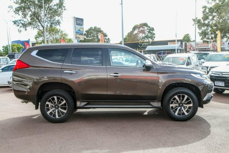 2017 Mitsubishi Pajero Sport Gls Wagon (