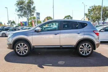 2011 Nissan Dualis Ti Hatch X-tronic Hat